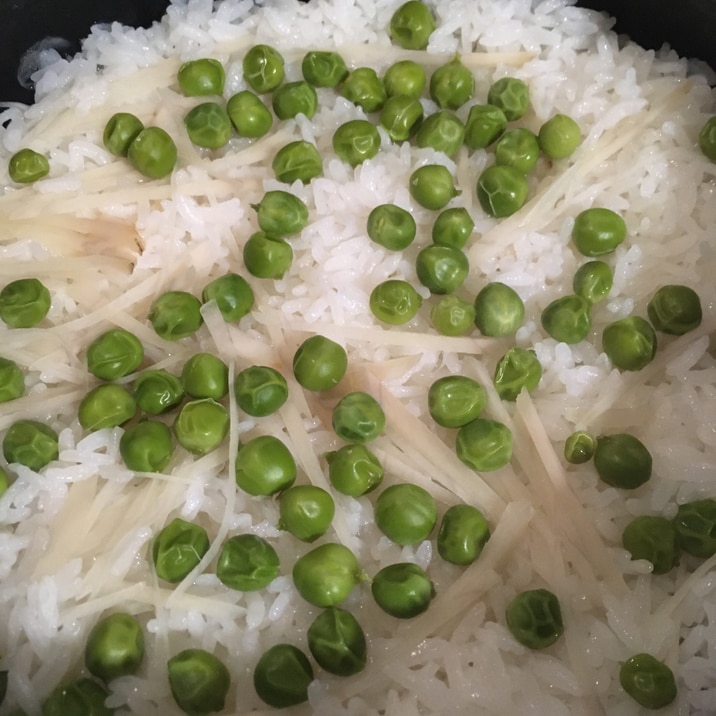 新生姜とグリーンピースの炊き込みご飯